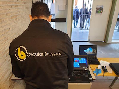 Circular.brussels en LEAD Belgium verkleinen de digitale kloof van de Federatie Wallonië-Brussel door studenten uit te rusten met 1000 laptops